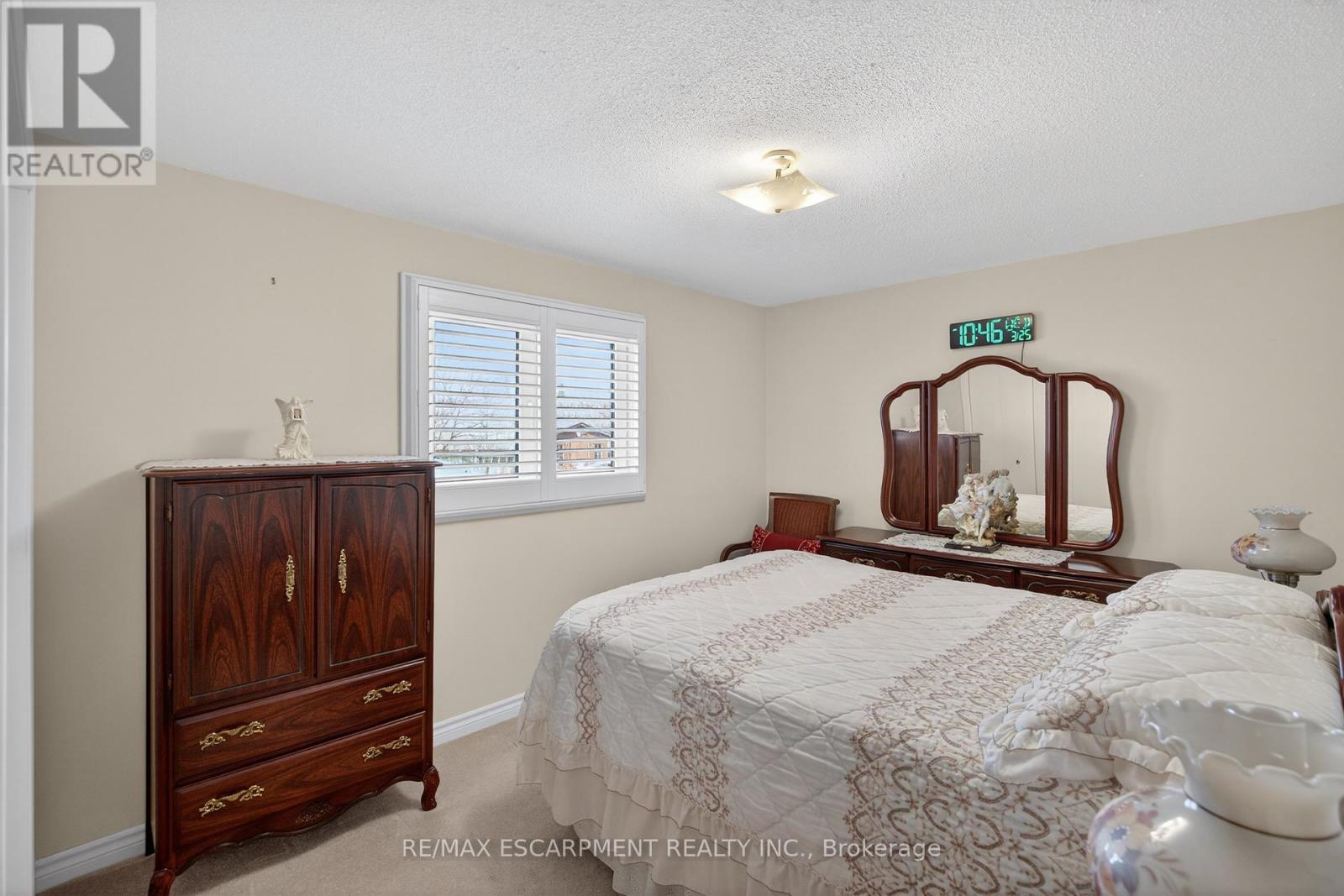 30 Basin Crescent, Hamilton, Ontario  L8T 4W8 - Photo 14 - X12928102