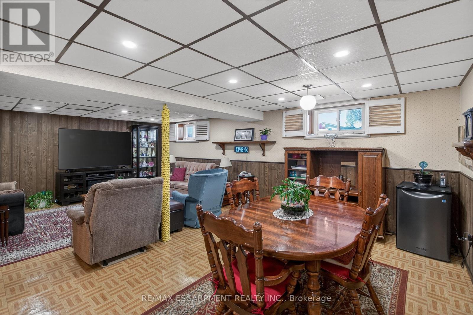 30 Basin Crescent, Hamilton, Ontario  L8T 4W8 - Photo 18 - X12928102