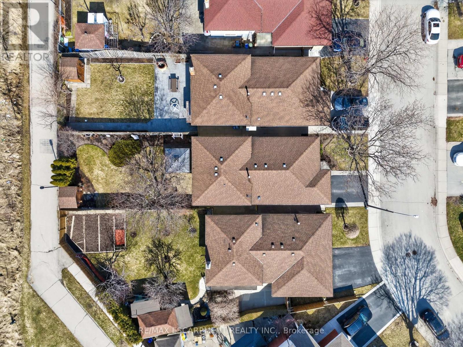 30 Basin Crescent, Hamilton, Ontario  L8T 4W8 - Photo 34 - X12928102