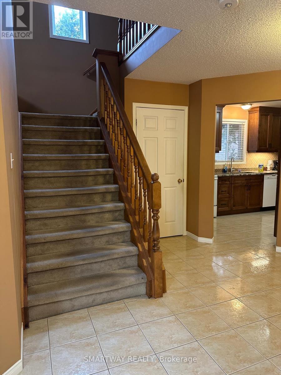 Photo 10 of 15 for 646 Ridgeview Drive