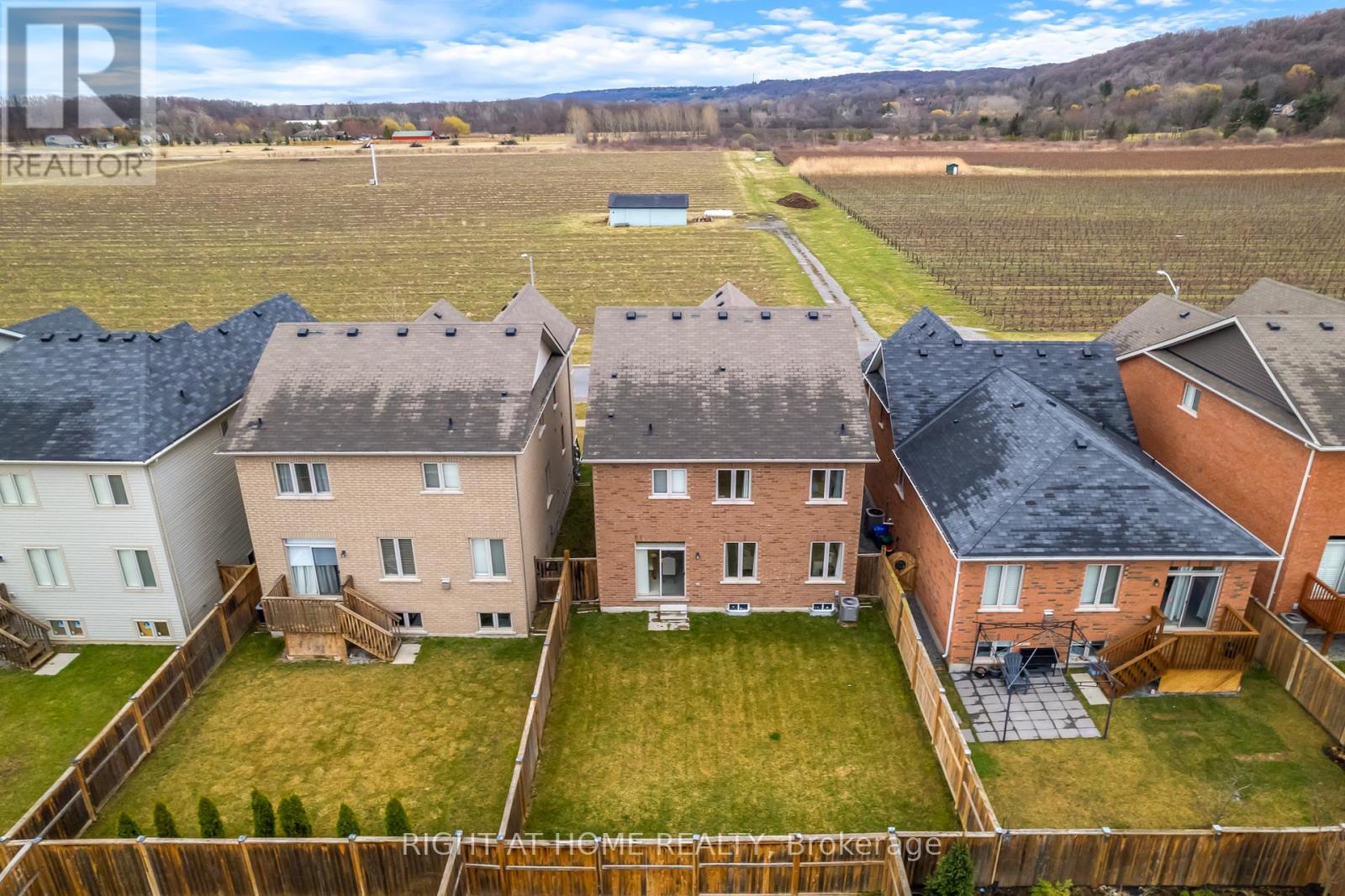 318 Concession 3 Road, Niagara-On-The-Lake, Ontario  L0S 1J1 - Photo 29 - X12928142