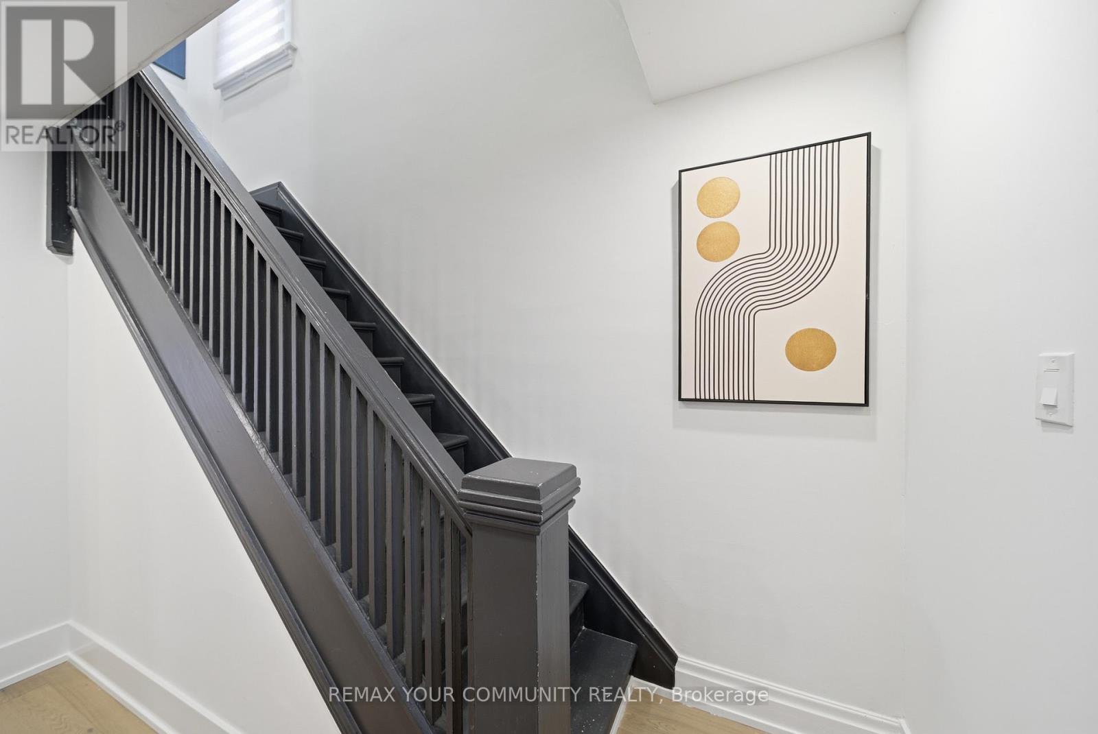 16 Marquis Street, St. Catharines, Ontario  L2R 4Y6 - Photo 11 - X12928204