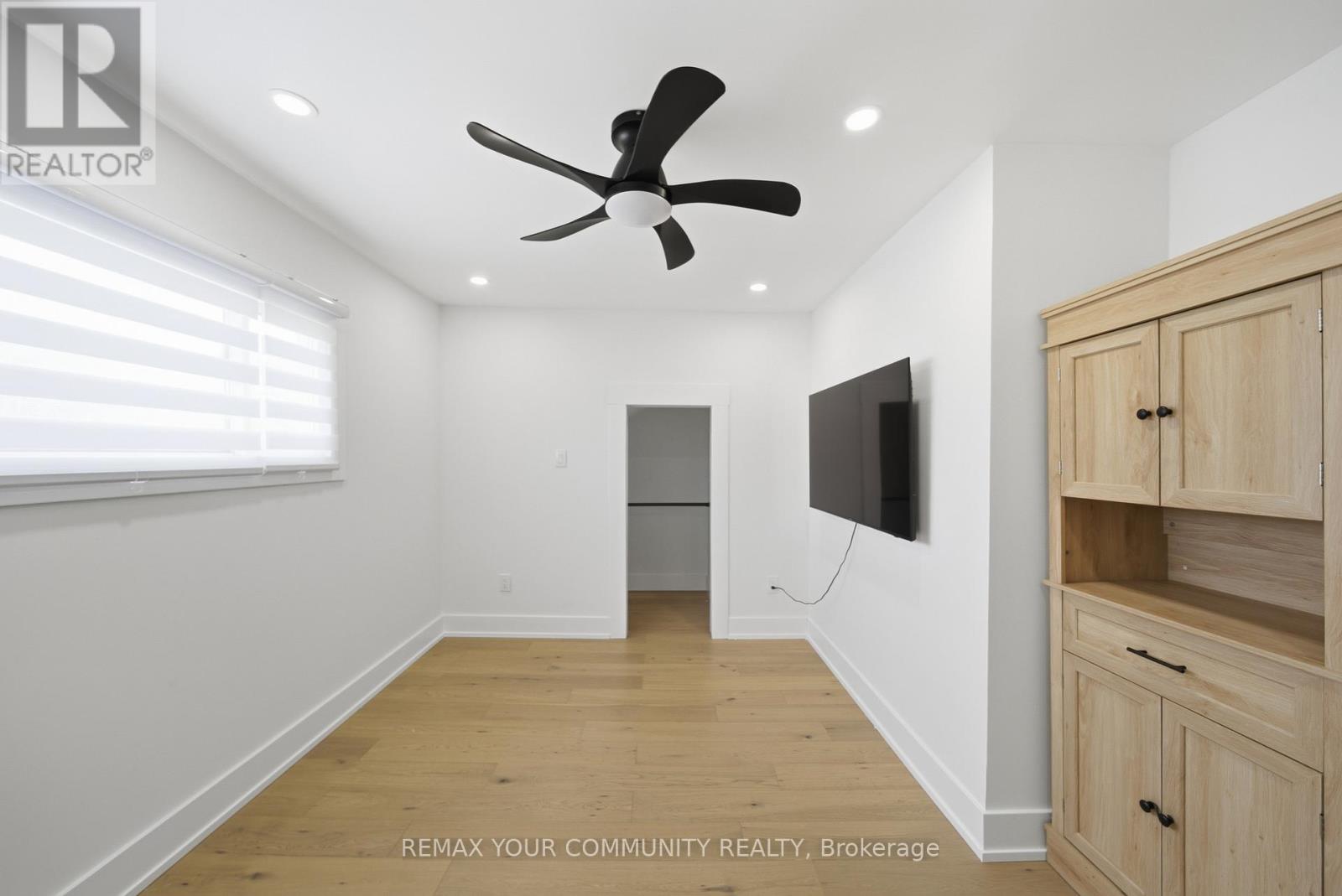 16 Marquis Street, St. Catharines, Ontario  L2R 4Y6 - Photo 7 - X12928204