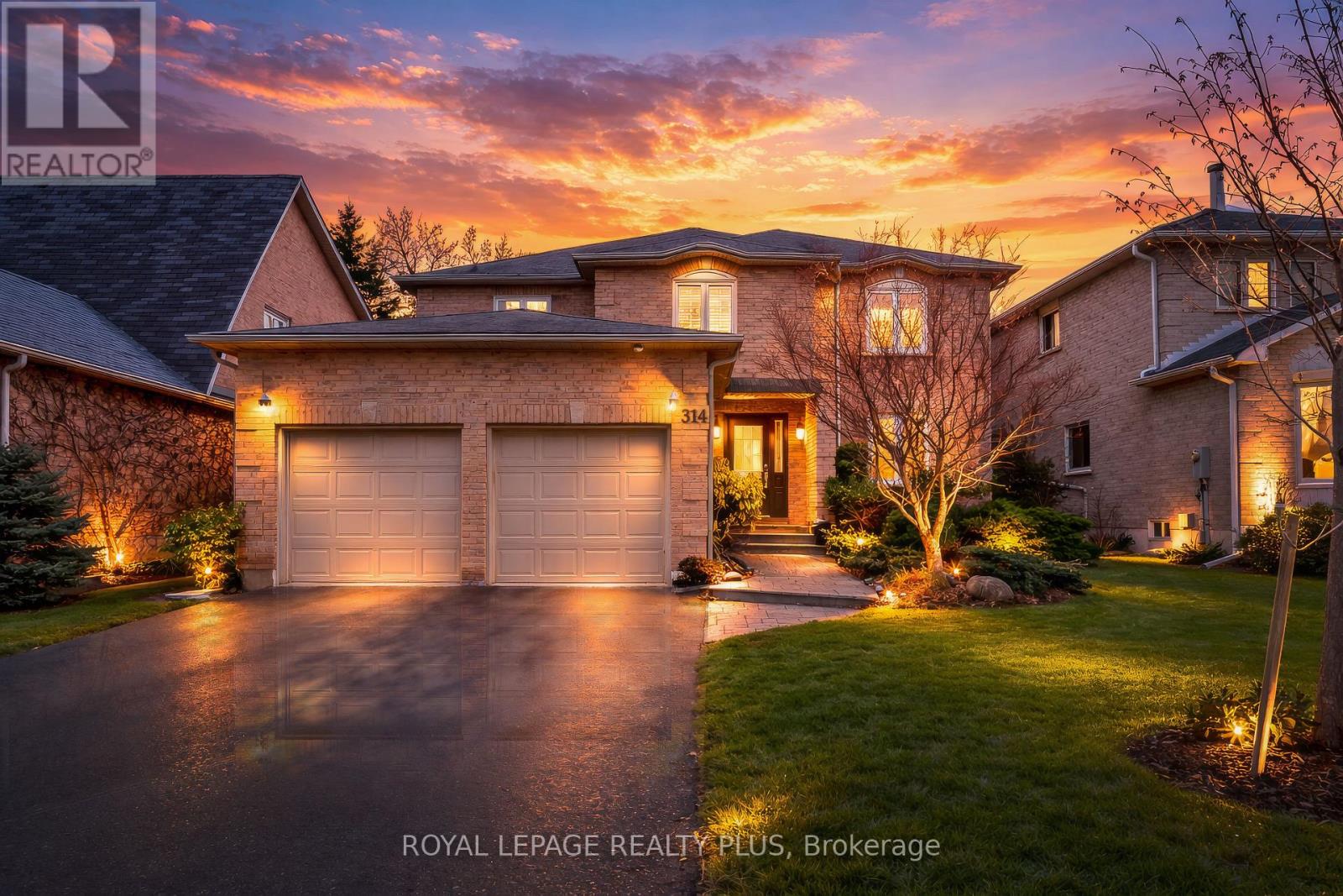 314 LEACOCK AVENUE, Oakville, Ontario