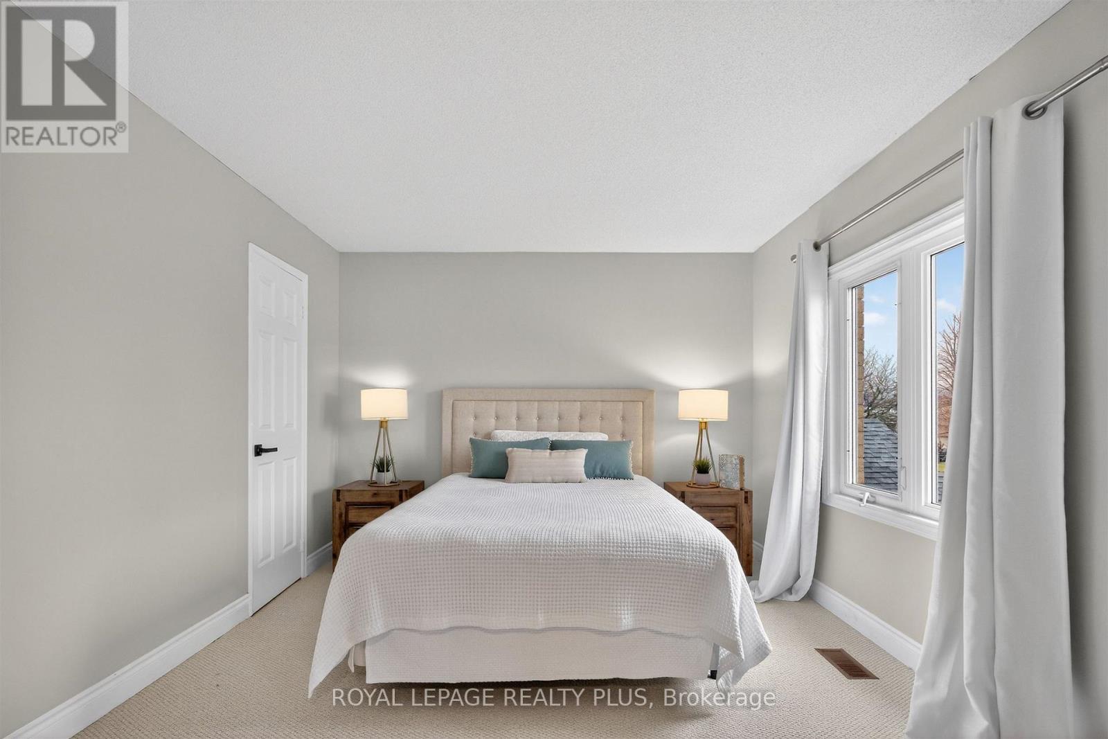 314 Leacock Avenue, Oakville, Ontario  L6H 5J1 - Photo 25 - W12906456