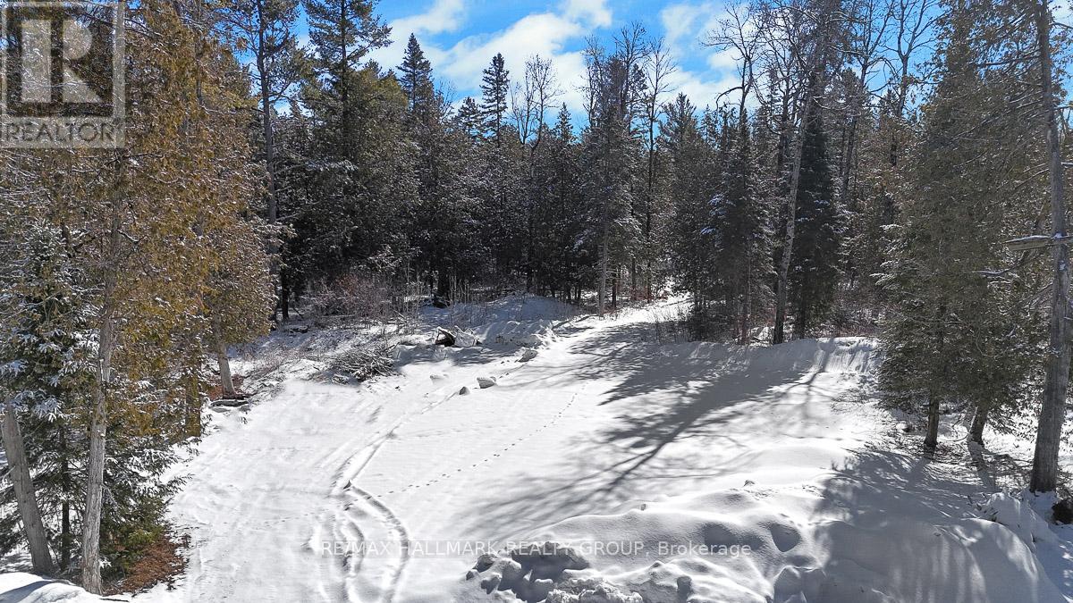 618 Corkery Road, Ottawa, Ontario  K0A 1L0 - Photo 16 - X12920988