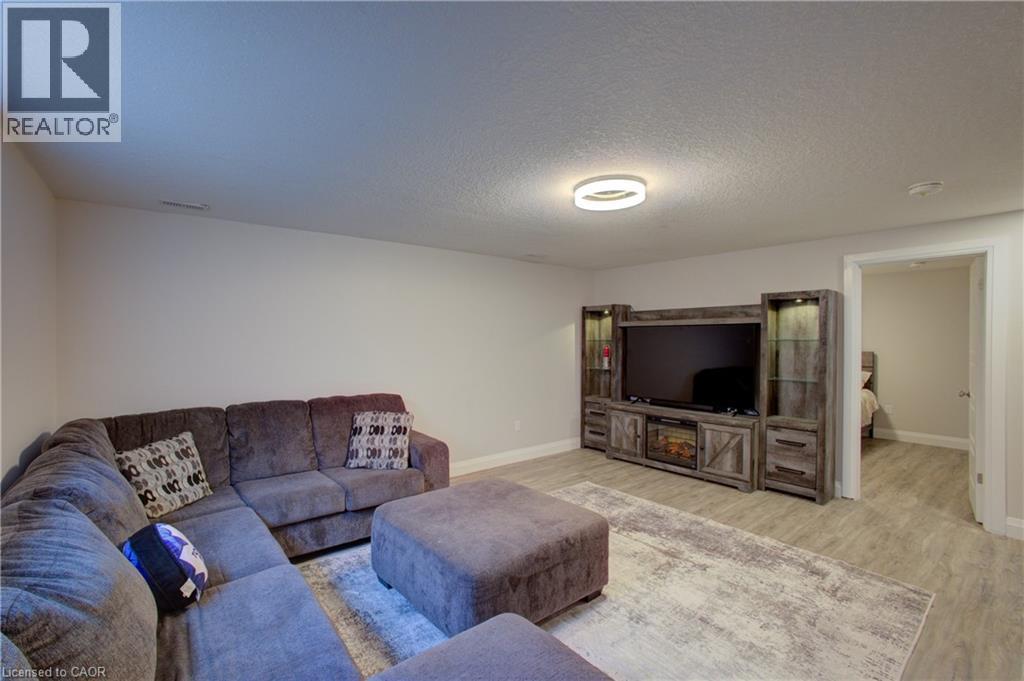 37 Lorne Street W, Harriston, Ontario  N0G 1Z0 - Photo 22 - 40802644