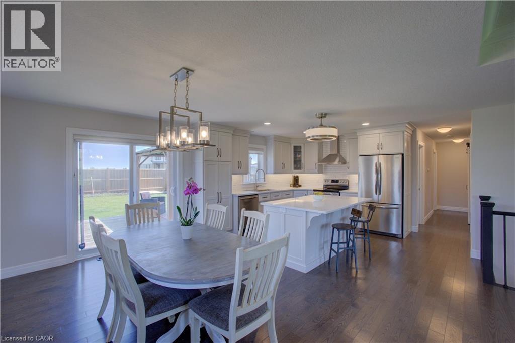 37 Lorne Street W, Harriston, Ontario  N0G 1Z0 - Photo 8 - 40802644