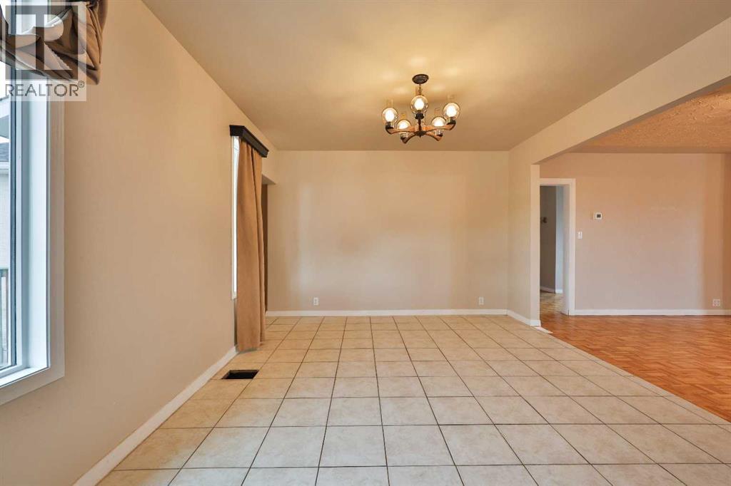 55046 Rr 21-1, Raymond, Alberta  T0K 2S0 - Photo 10 - A2294753