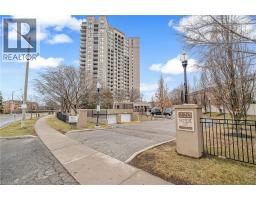 220 FORUM Drive Unit# 904, Mississauga, Ontario