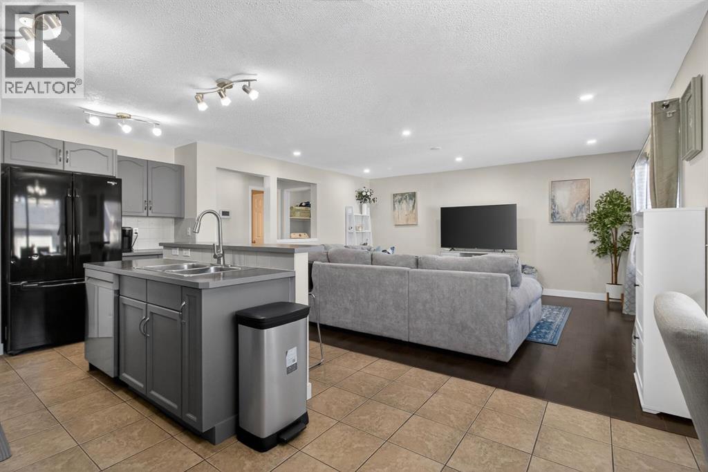 28 Elgin View SE, Calgary, Alberta  T2Z 4Z6 - Photo 17 - A2292658