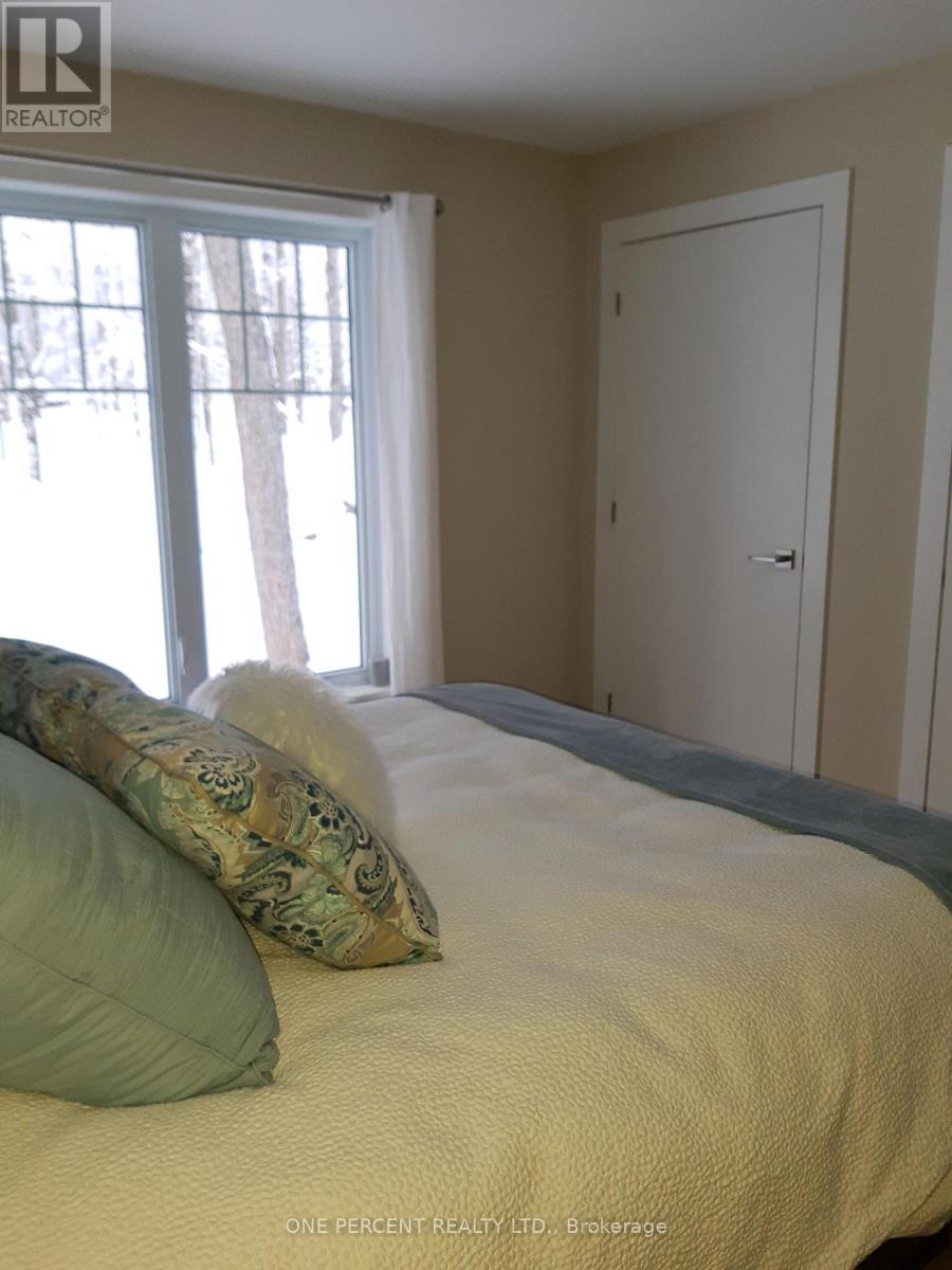 1333 Walker Lake Drive, Lake Of Bays (Sinclair), Ontario  P1H 2J6 - Photo 32 - X12917494