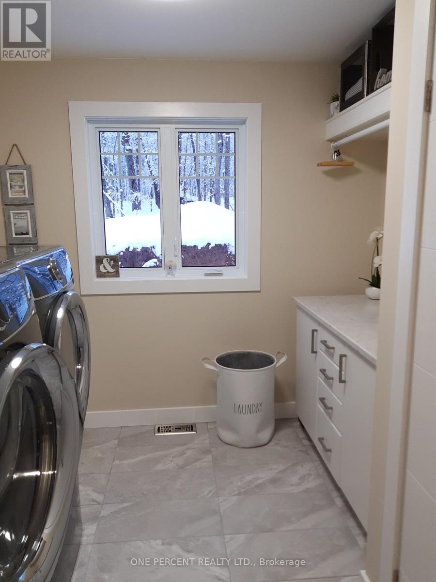 1333 Walker Lake Drive, Lake Of Bays (Sinclair), Ontario  P1H 2J6 - Photo 34 - X12917494