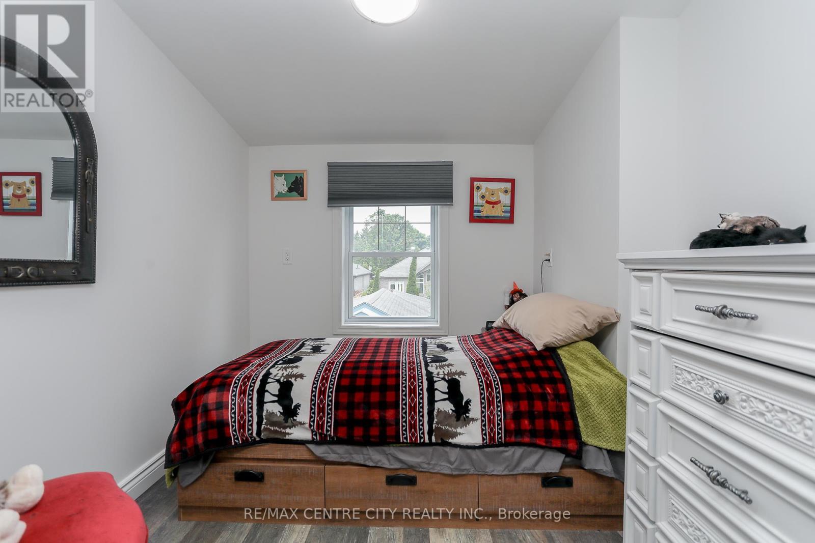 2349 Main Street, London South, Ontario  N6P 1A7 - Photo 16 - X12928272