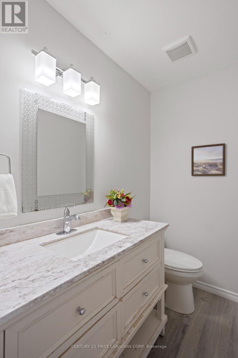 Photo 17 of 31 for 37 - 1921 Father Dalton Avenue