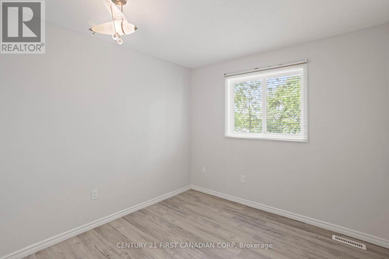 Photo 21 of 31 for 37 - 1921 Father Dalton Avenue