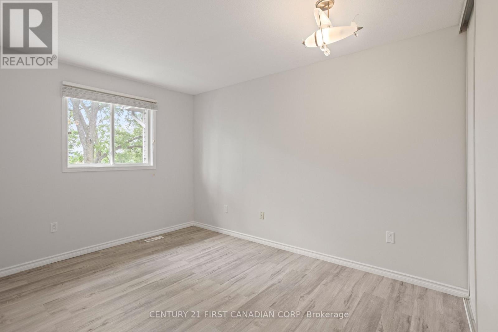 Photo 23 of 31 for 37 - 1921 Father Dalton Avenue