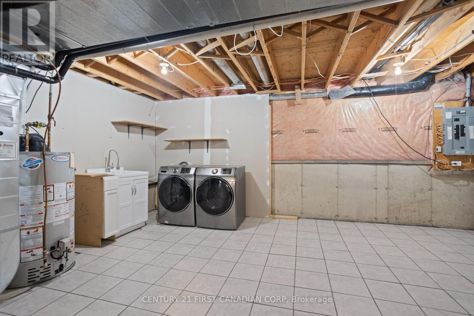 Photo 29 of 31 for 37 - 1921 Father Dalton Avenue