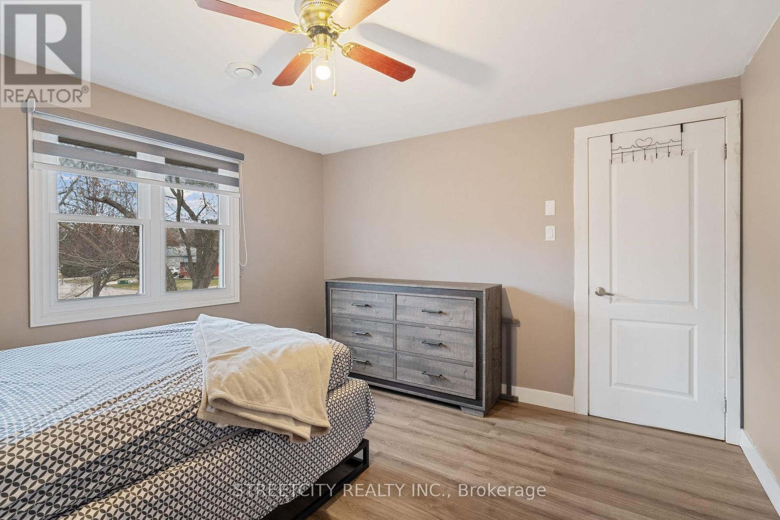 190 Spence Drive, Strathroy-Caradoc, Ontario  N7G 3T5 - Photo 18 - X12928480