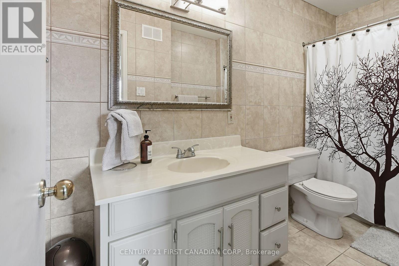 87 Grieve Place, London South, Ontario  N6E 3C9 - Photo 15 - X12928584