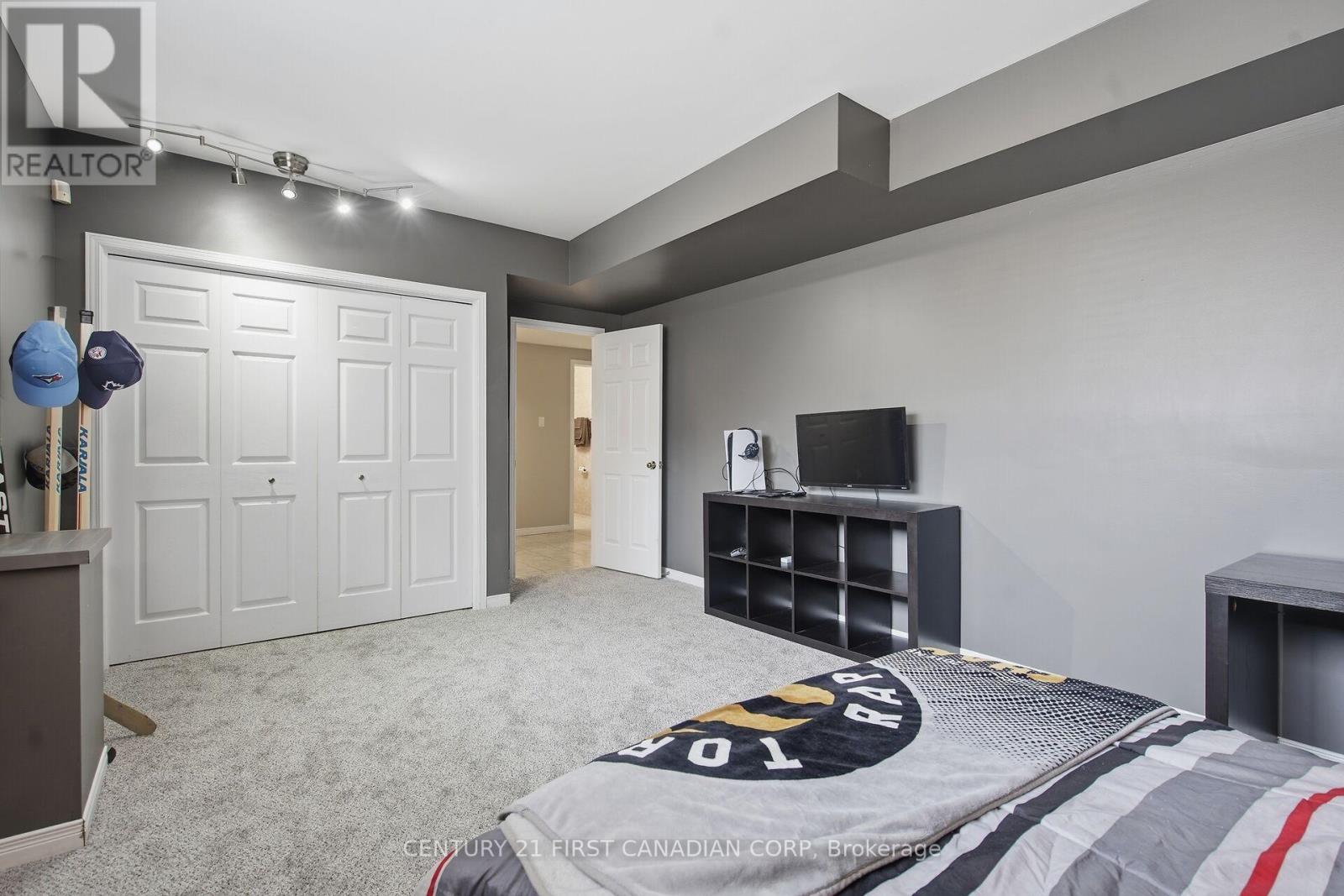 87 Grieve Place, London South, Ontario  N6E 3C9 - Photo 23 - X12928584