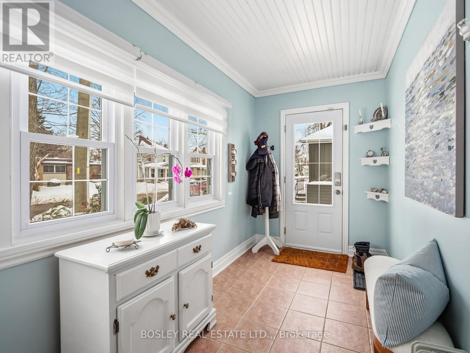 167 Main Street, St. Catharines, Ontario L2N 4V6 - Photo 5 - X12750588