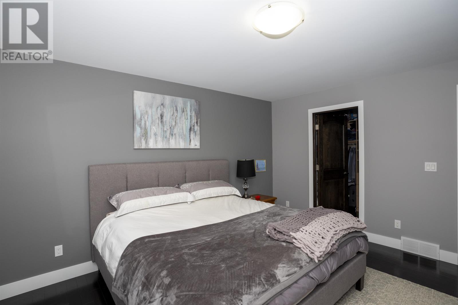 216 Cougar Cres, Thunder Bay, Ontario  P7C 0B2 - Photo 16 - TB2600549