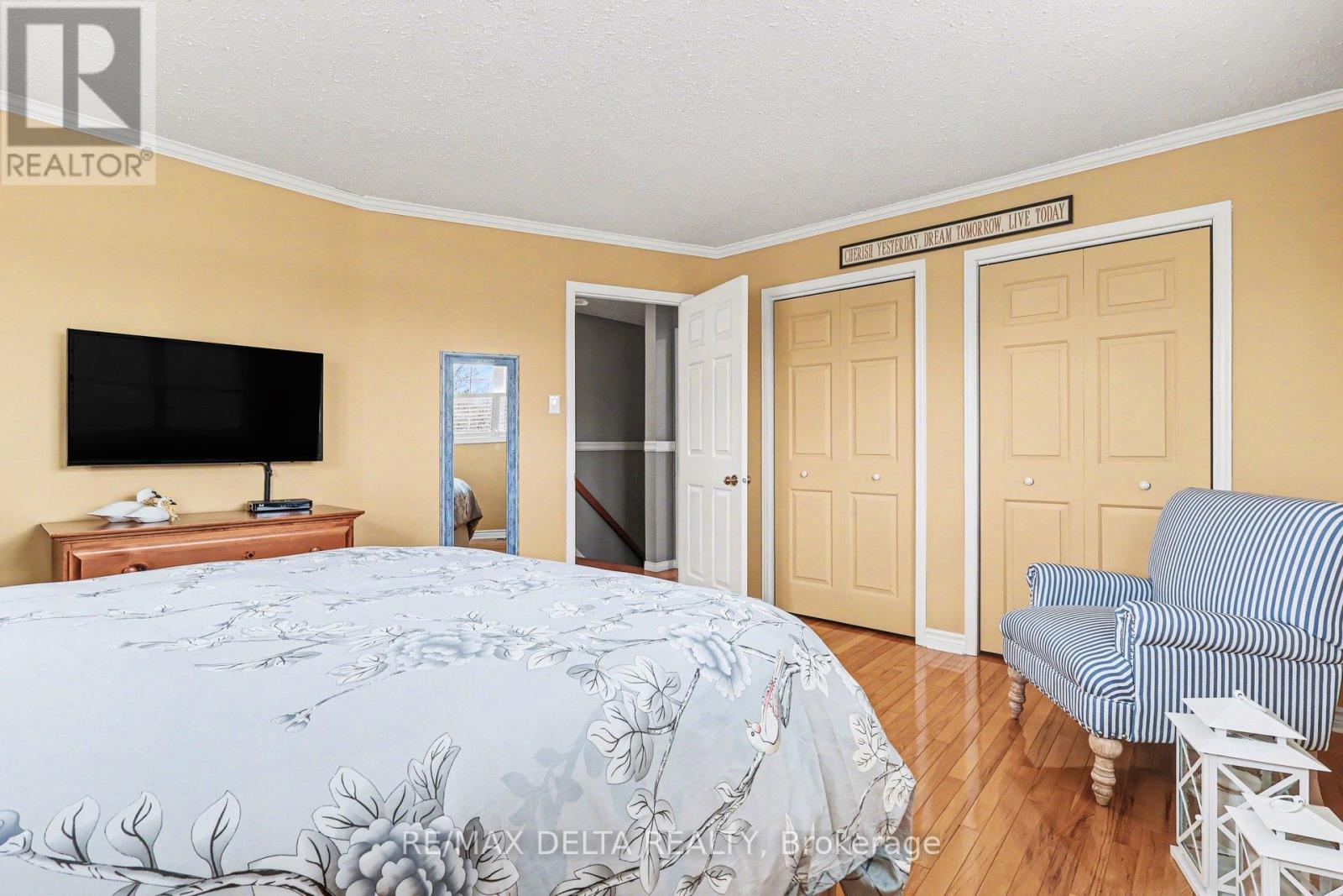 10532 Main Street, North Dundas, Ontario  K0E 1W0 - Photo 30 - X12928280