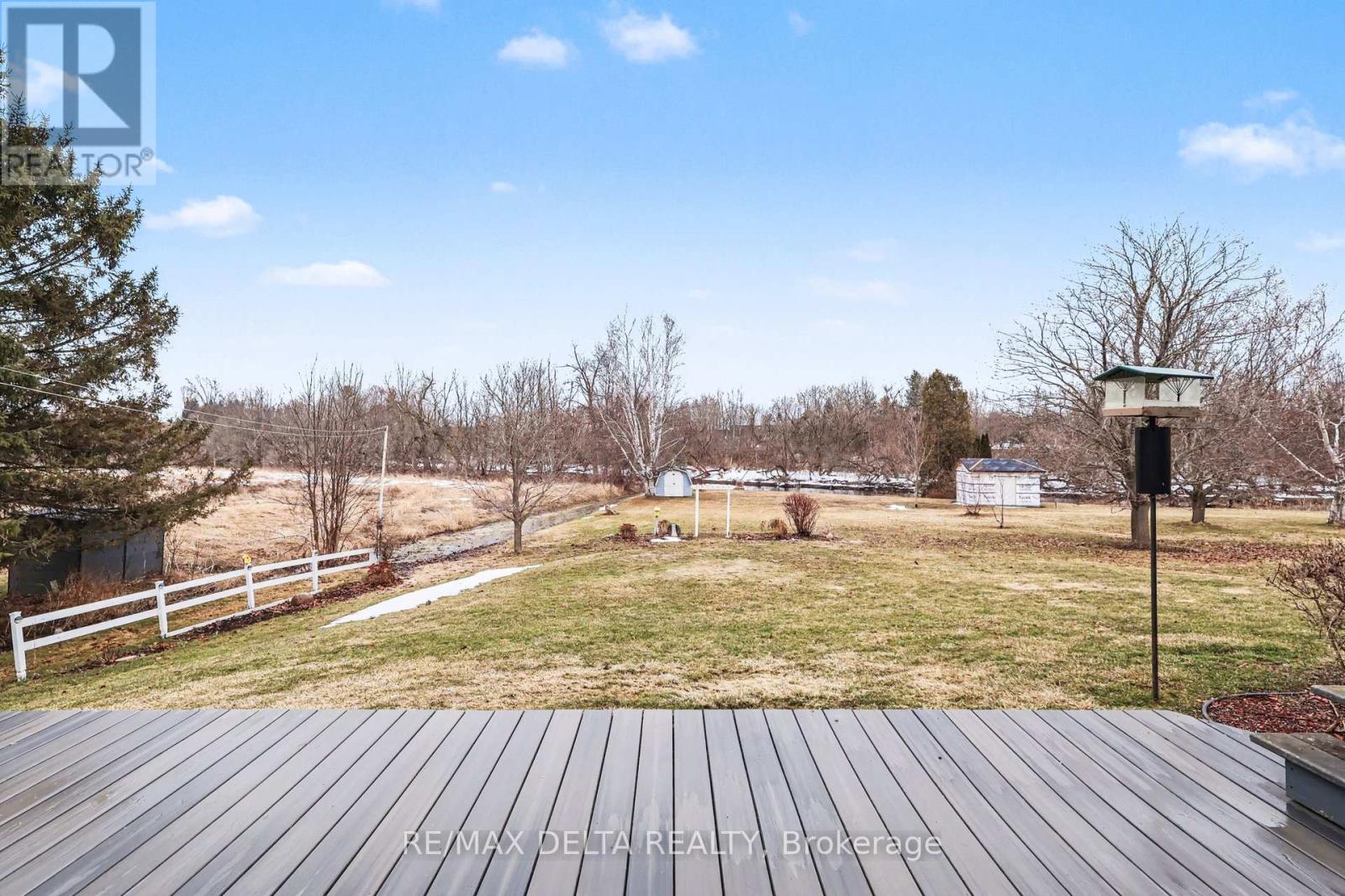 10532 Main Street, North Dundas, Ontario  K0E 1W0 - Photo 36 - X12928280