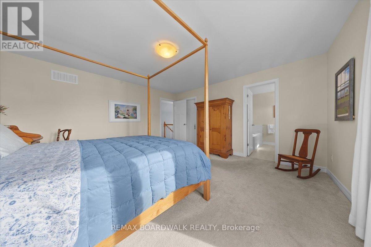 617 Capuchon Way, Ottawa, Ontario  K4A 0W2 - Photo 32 - X12928442