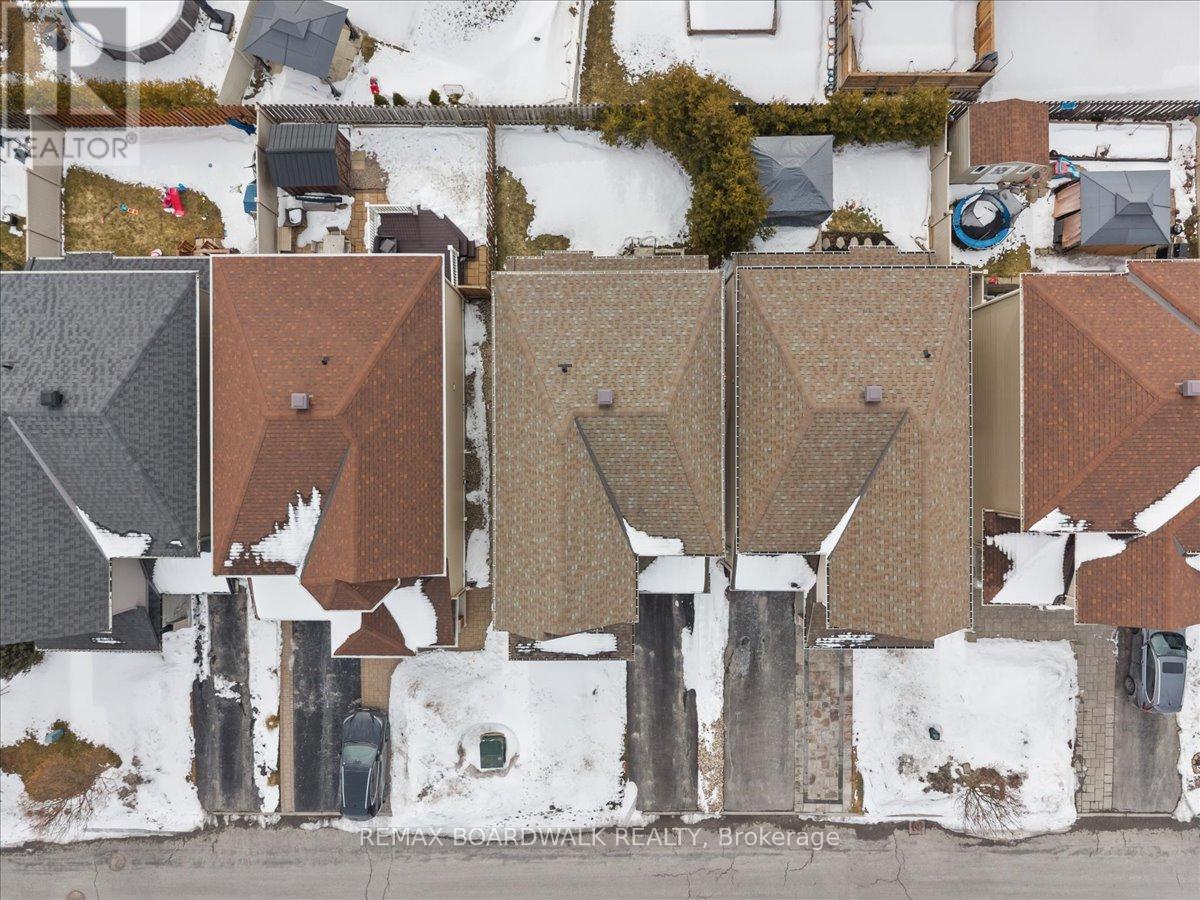 617 Capuchon Way, Ottawa, Ontario  K4A 0W2 - Photo 49 - X12928442