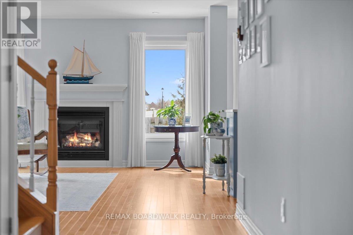 617 Capuchon Way, Ottawa, Ontario  K4A 0W2 - Photo 5 - X12928442