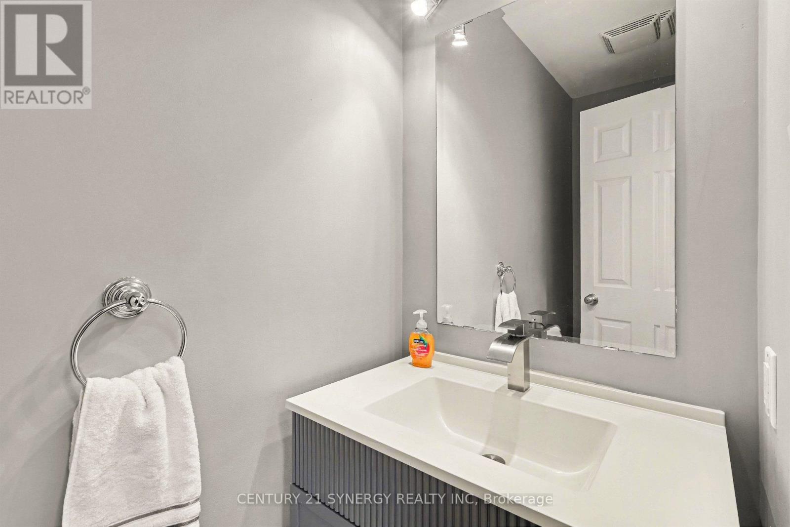 114 Silvermoon Crescent, Ottawa, Ontario  K4A 0P9 - Photo 16 - X12928472