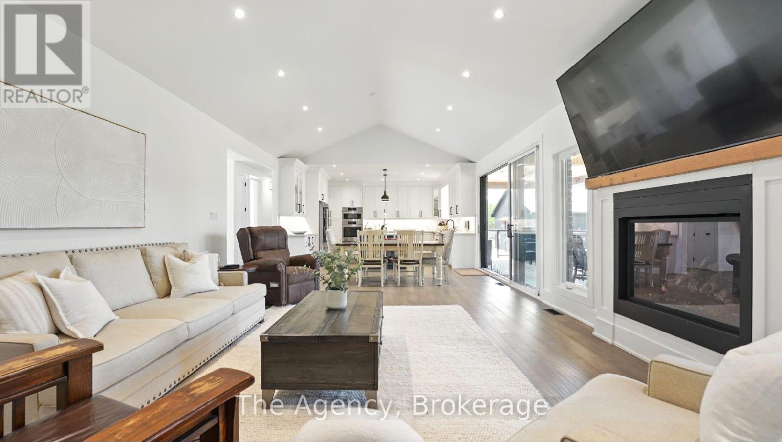 6598 County 10 Road, Essa, Ontario  L9R 1V2 - Photo 19 - N12928278