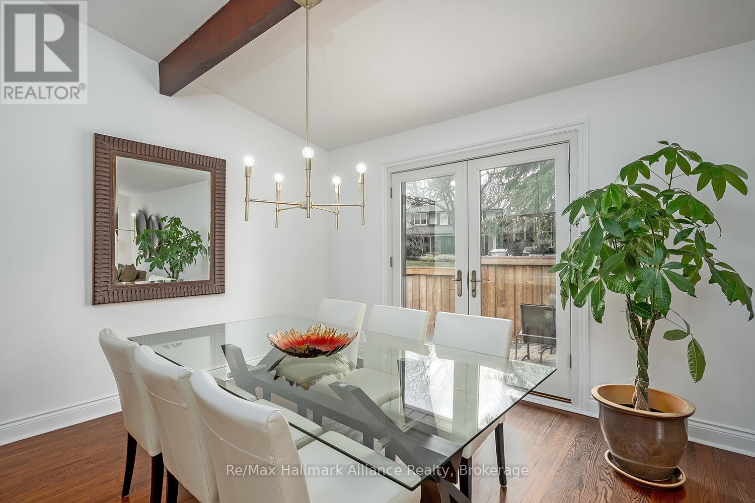 8 Silverthorne Bush Drive, Toronto, Ontario  M9C 2X5 - Photo 12 - W12928376