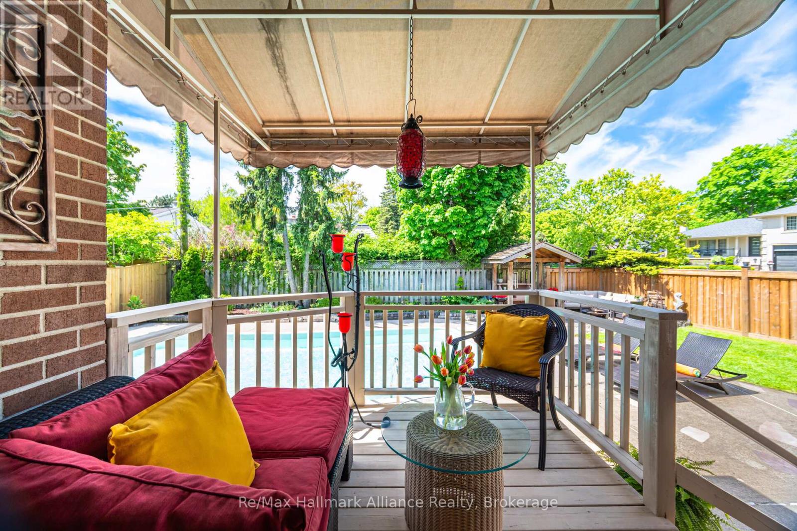 8 Silverthorne Bush Drive, Toronto, Ontario  M9C 2X5 - Photo 37 - W12928376