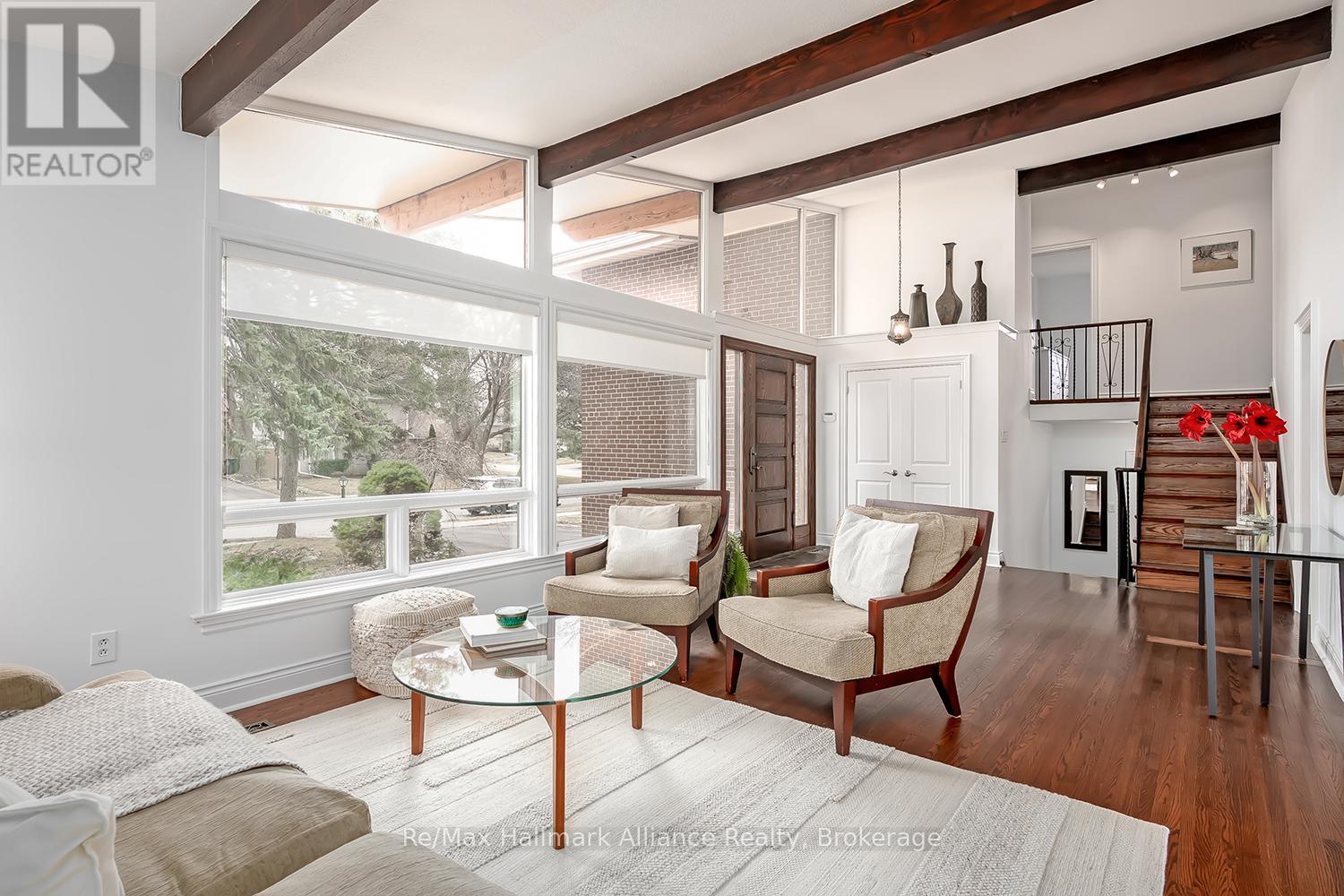 8 Silverthorne Bush Drive, Toronto, Ontario  M9C 2X5 - Photo 8 - W12928376