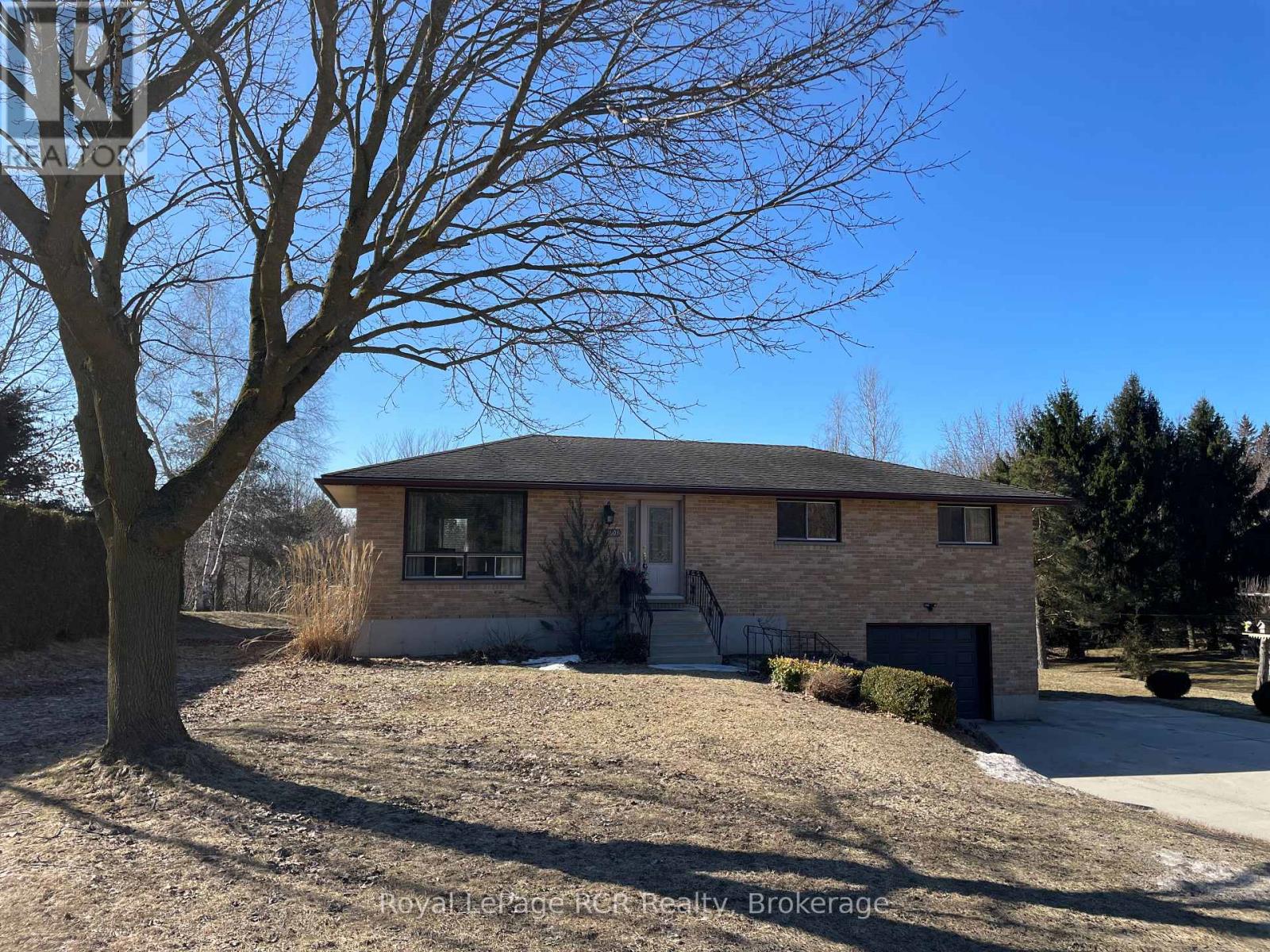 1003 VICTORIA STREET, West Grey, Ontario