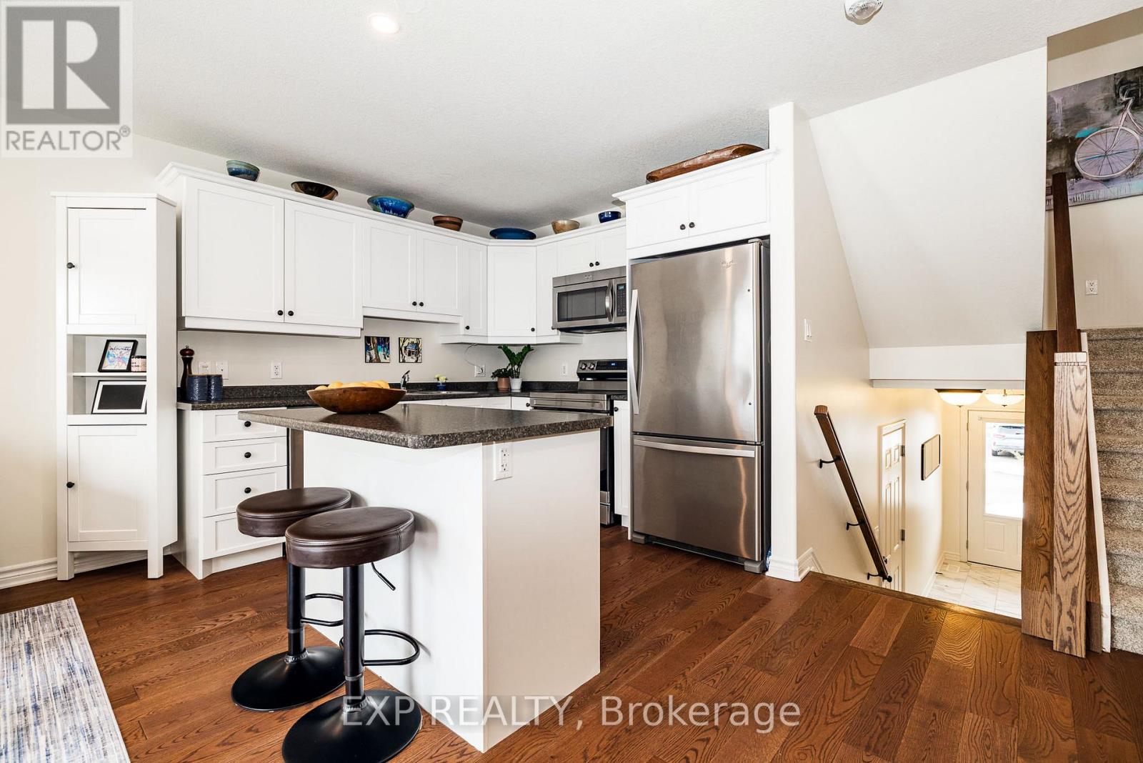 526 Stanley Brothers Street, Mississippi Mills, Ontario  K0A 1A0 - Photo 12 - X12927406