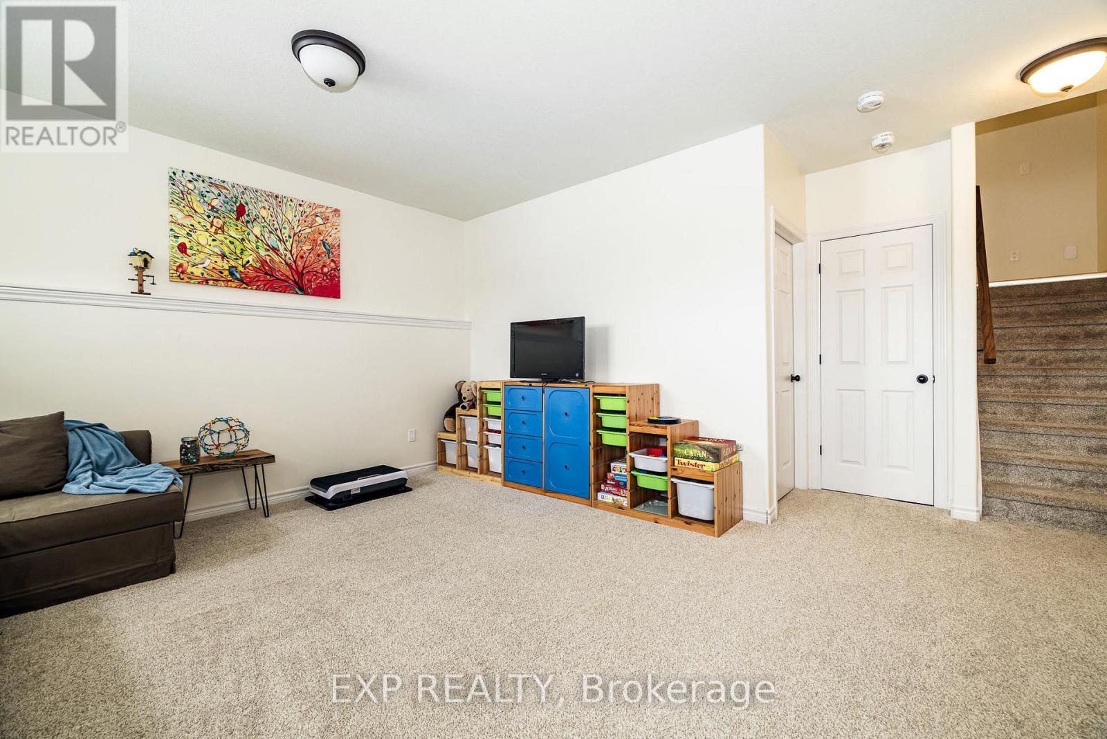 526 Stanley Brothers Street, Mississippi Mills, Ontario  K0A 1A0 - Photo 32 - X12927406