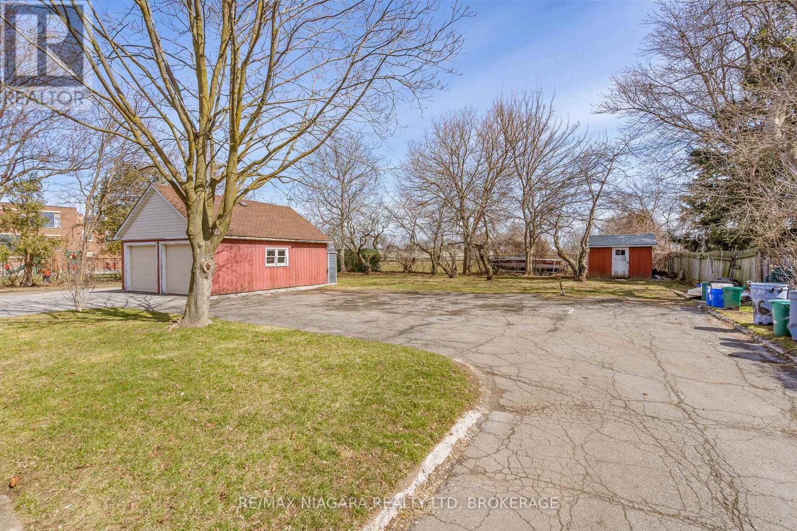 Unit #1 - 136 Haig Street, St. Catharines, Ontario  L2R 6L3 - Photo 13 - X12928276