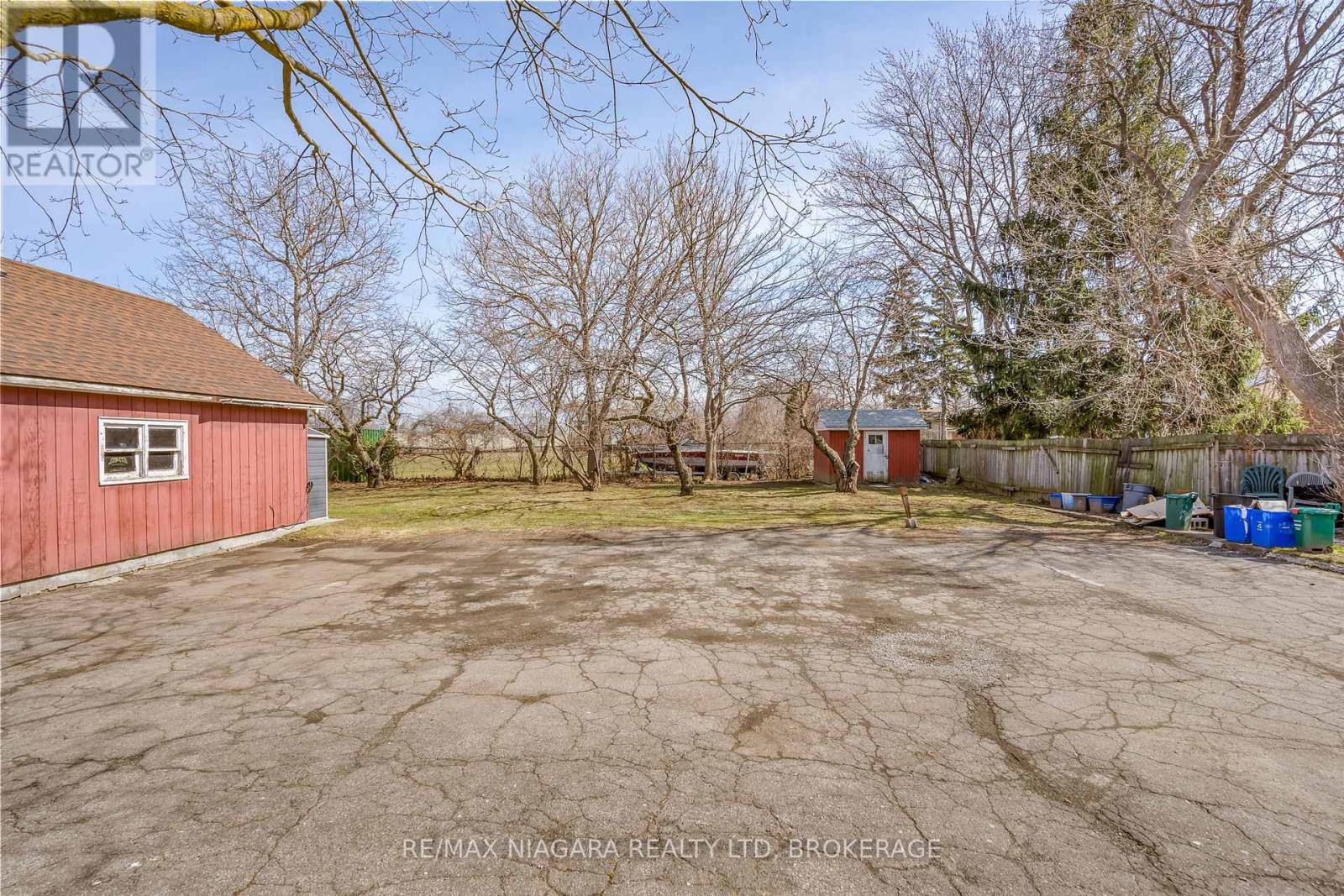 Unit #1 - 136 Haig Street, St. Catharines, Ontario  L2R 6L3 - Photo 14 - X12928276