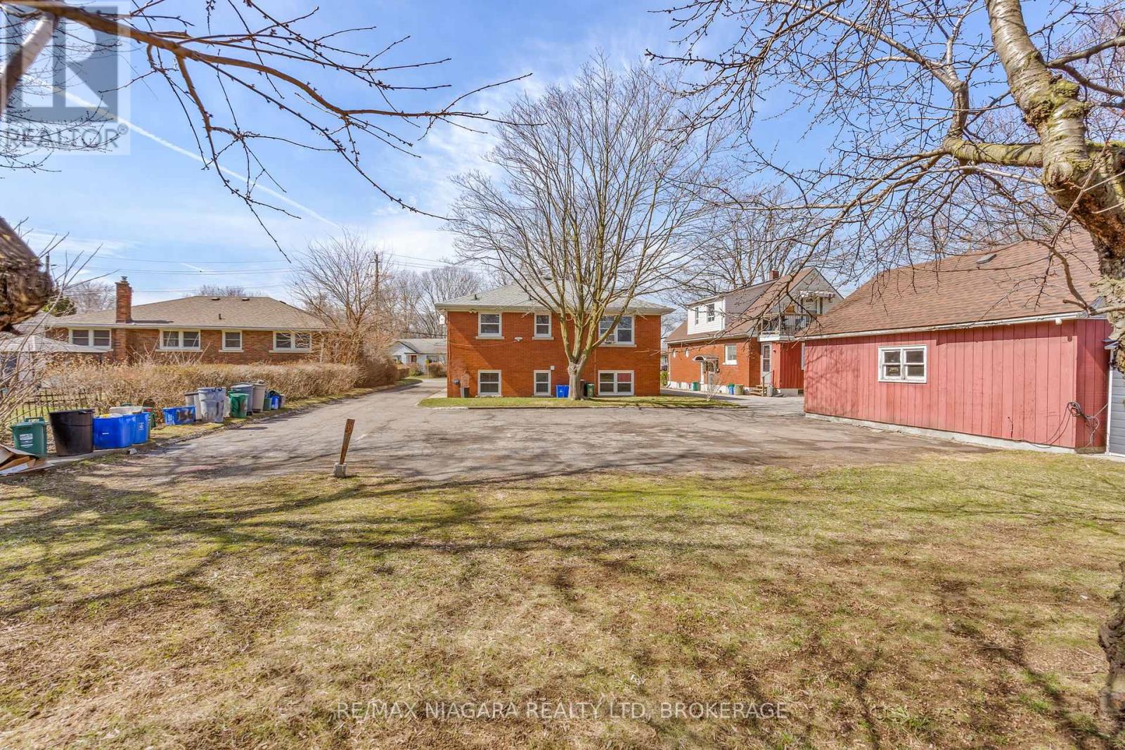 Unit #1 - 136 Haig Street, St. Catharines, Ontario  L2R 6L3 - Photo 15 - X12928276