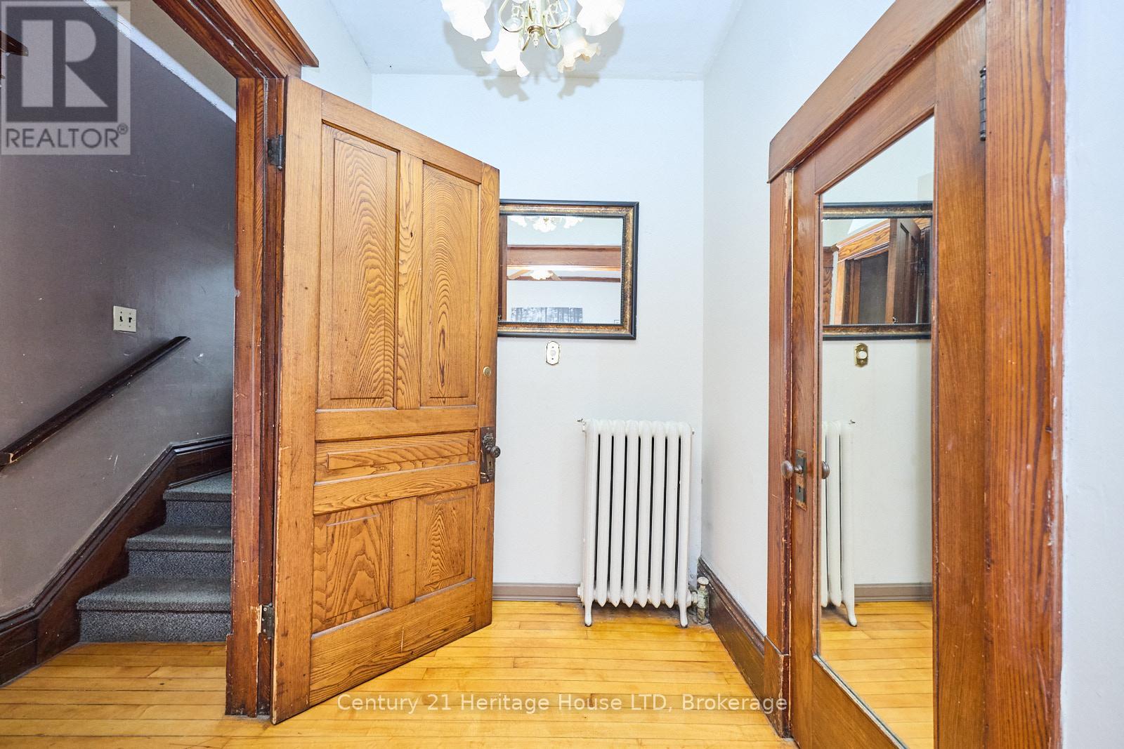 218 Phipps Street, Fort Erie (Central), Ontario  L2A 2V5 - Photo 48 - X12928368