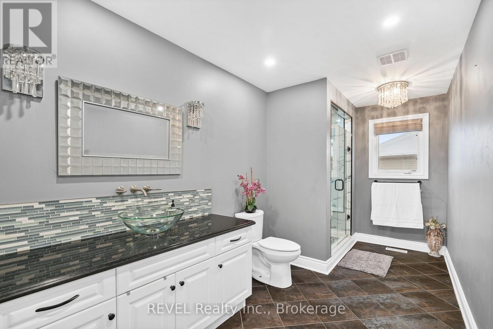 6600 Richard Crescent, Niagara Falls, Ontario  L2H 0A9 - Photo 25 - X12928404