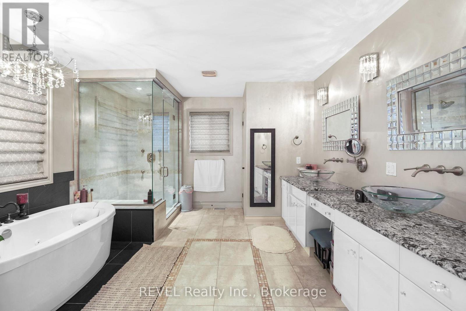 6600 Richard Crescent, Niagara Falls, Ontario  L2H 0A9 - Photo 33 - X12928404