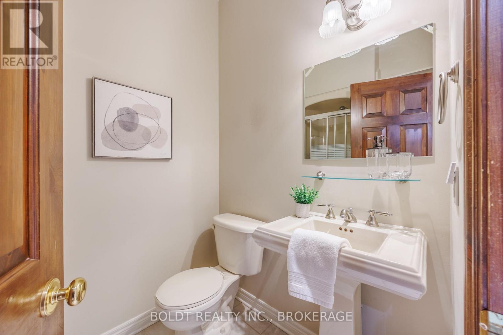 6 - 139 Glendale Avenue, St. Catharines, Ontario  L2T 2K2 - Photo 20 - X12928458