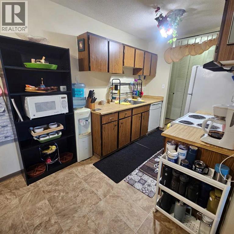 311, 5317 5 Avenue, Edson, Alberta  T7E 1P7 - Photo 6 - A2207439