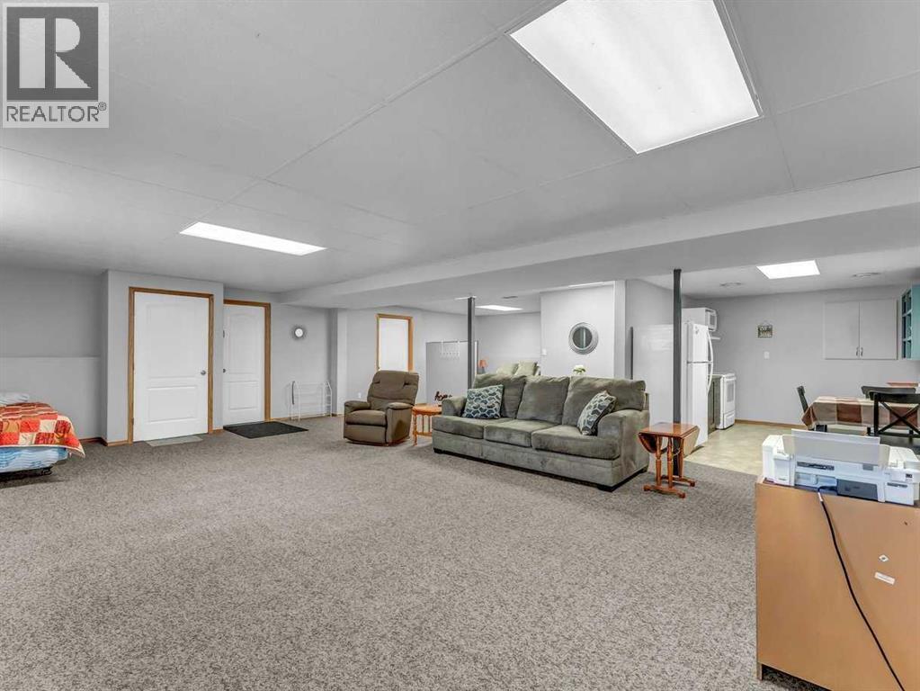 105 Garrow Avenue E, Brooks, Alberta  T1R 1J4 - Photo 22 - A2295503