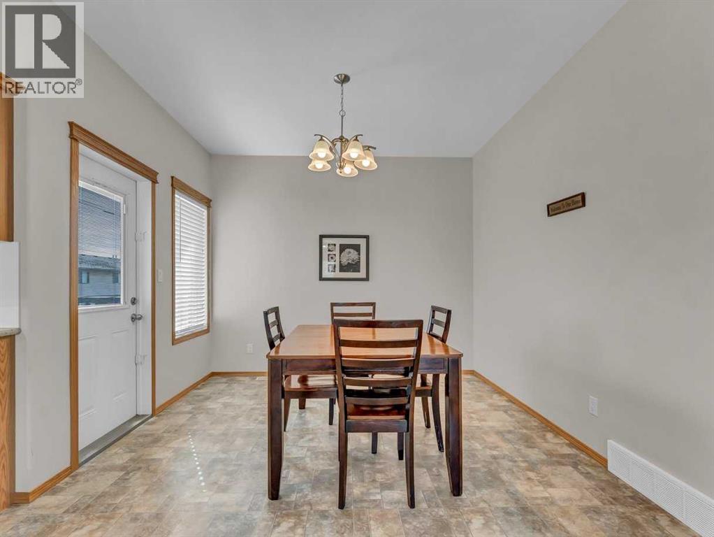 105 Garrow Avenue E, Brooks, Alberta  T1R 1J4 - Photo 11 - A2295503